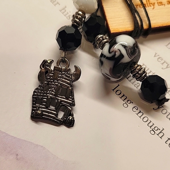 Harry Potter Bookmark The Shrieking Shack - Picture 2 of 3